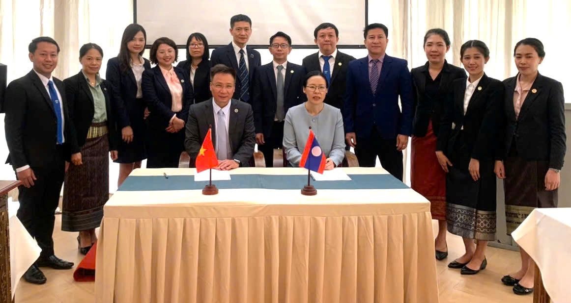 Ủy ban Chứng khoán Lào khuyến khích nhà đầu tư, công ty chứng khoán và quản lý quỹ Việt Nam đầu tư vào thị trường Lào- Ảnh 2. Ủy ban Chứng khoán Lào khuyến khích nhà đầu tư, công ty chứng khoán và quản lý quỹ Việt Nam đầu tư vào thị trường Lào- Ảnh 2.