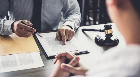 Người đàn ông bị chủ nợ khởi kiện vì vay hơn 1,8 tỷ đồng nhưng không trả, tòa án tuyên bố: “Nợ thì phải trả nhưng được giảm khoản tiền này"- Ảnh 2. Người đàn ông bị chủ nợ khởi kiện vì vay hơn 1,8 tỷ đồng nhưng không trả, tòa án tuyên bố: “Nợ thì phải trả nhưng được giảm khoản tiền này"- Ảnh 2.