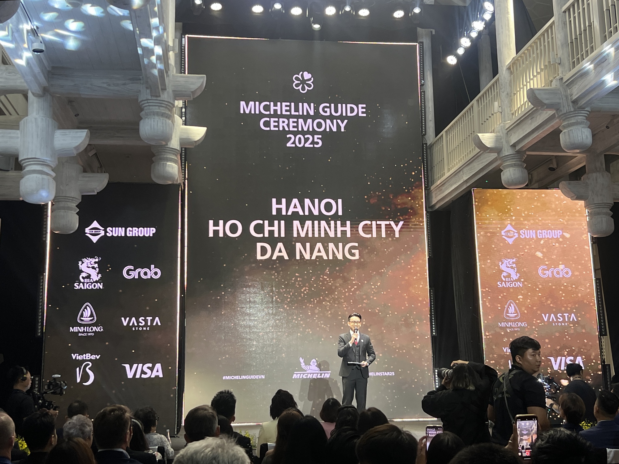 Toàn cảnh MICHELIN Guide 2025: Dài đằng đẵng, chán thườn thượt, chất lượng kiểm định viên đang chưa đủ trình?- Ảnh 26. Toàn cảnh MICHELIN Guide 2025: Dài đằng đẵng, chán thườn thượt, chất lượng kiểm định viên đang chưa đủ trình?- Ảnh 26.