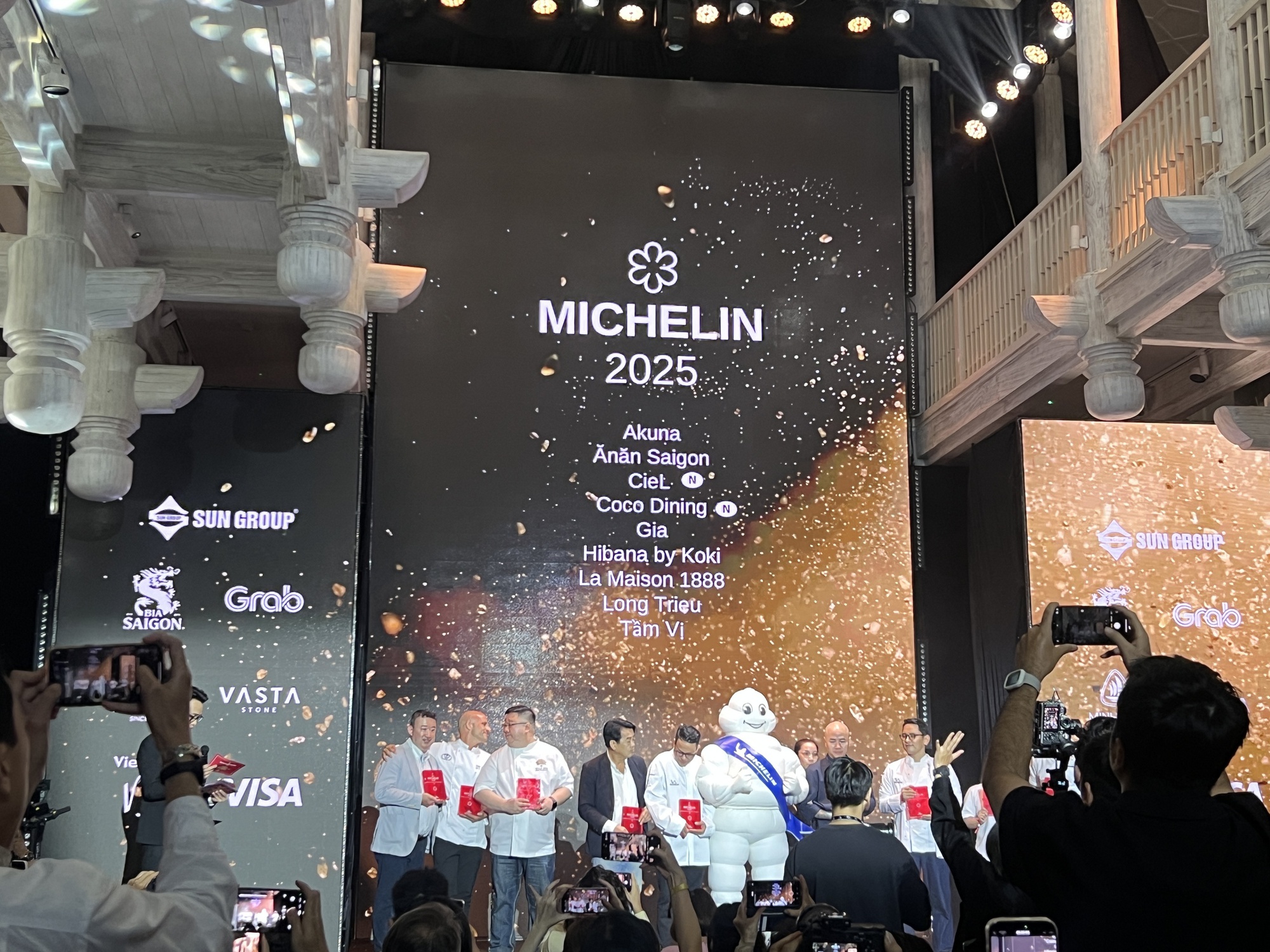 Toàn cảnh MICHELIN Guide 2025: Dài đằng đẵng, chán thườn thượt, chất lượng kiểm định viên đang chưa đủ trình?- Ảnh 18. Toàn cảnh MICHELIN Guide 2025: Dài đằng đẵng, chán thườn thượt, chất lượng kiểm định viên đang chưa đủ trình?- Ảnh 18.