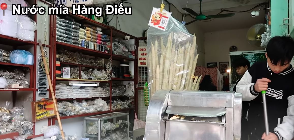 Khách Tây uống cạn 1 đồ uống Việt Nam rồi thú nhận: "Tôi muốn mang về Hungary"- Ảnh 1. Khách Tây uống cạn 1 đồ uống Việt Nam rồi thú nhận: "Tôi muốn mang về Hungary"- Ảnh 1.