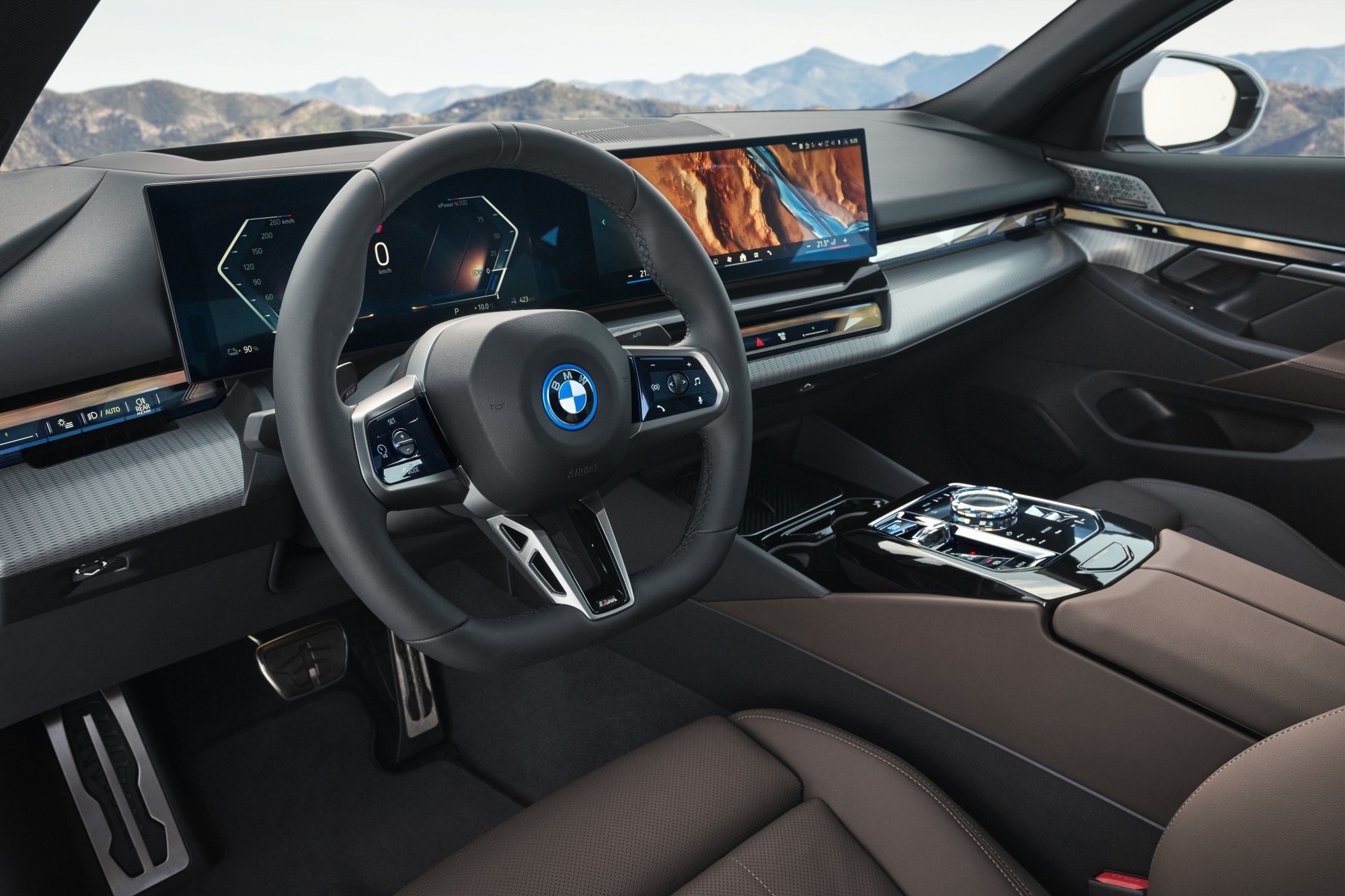 Bộ đôi BMW X3 và 5 Series 2025 ra mắt Việt Nam: Thiết kế mới, công nghệ nâng cấp - kèm ưu đãi khủng 100 triệu đồng- Ảnh 9. Bộ đôi BMW X3 và 5 Series 2025 ra mắt Việt Nam: Thiết kế mới, công nghệ nâng cấp - kèm ưu đãi khủng 100 triệu đồng- Ảnh 9.