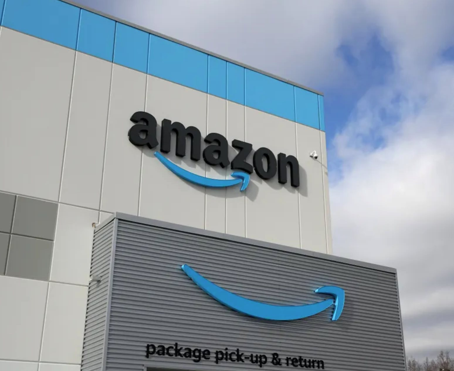 Amazon: Hành trình từ gã khổng lồ thương mại đến 'công dân ESG toàn cầu'- Ảnh 2. Amazon: Hành trình từ gã khổng lồ thương mại đến 'công dân ESG toàn cầu'- Ảnh 2.
