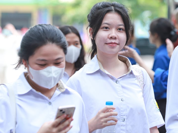 Bộ GD&ĐT chỉ đạo khẩn sau vụ nhiều đại học 'khai tử' khối C ở phút chót- Ảnh 1. Bộ GD&ĐT chỉ đạo khẩn sau vụ nhiều đại học 'khai tử' khối C ở phút chót- Ảnh 1.