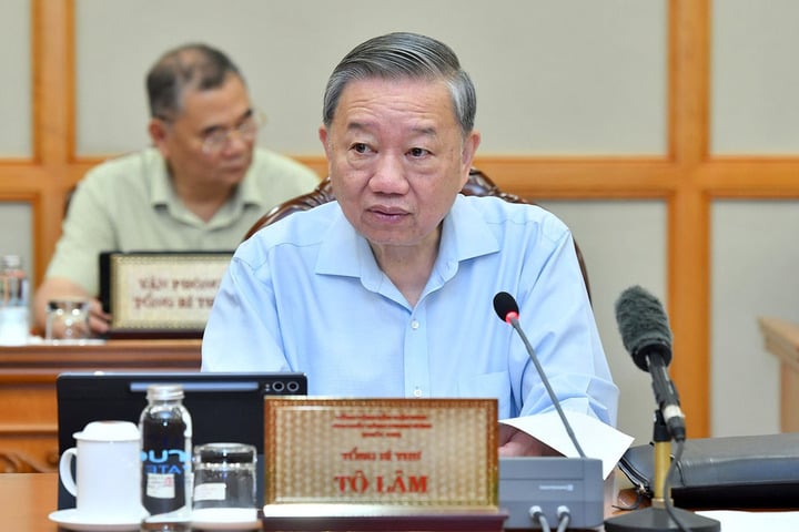 Tổng Bí thư Tô Lâm: Khuyến khích cán bộ còn tuổi làm việc- Ảnh 1. Tổng Bí thư Tô Lâm: Khuyến khích cán bộ còn tuổi làm việc- Ảnh 1.