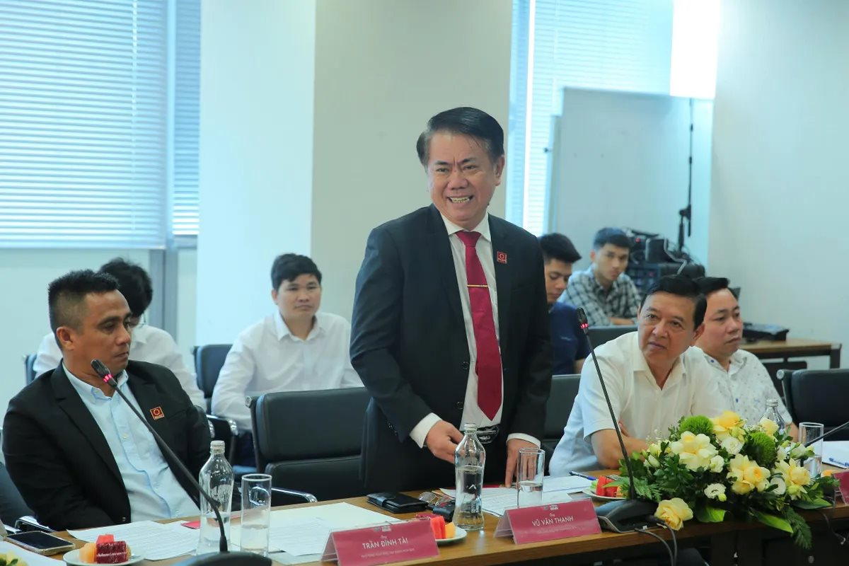 Giữa “ma trận hàng giả, hàng nhái”, người tiêu dùng cần làm ngay điều này để tránh mất tiền oan- Ảnh 2. Giữa “ma trận hàng giả, hàng nhái”, người tiêu dùng cần làm ngay điều này để tránh mất tiền oan- Ảnh 2.