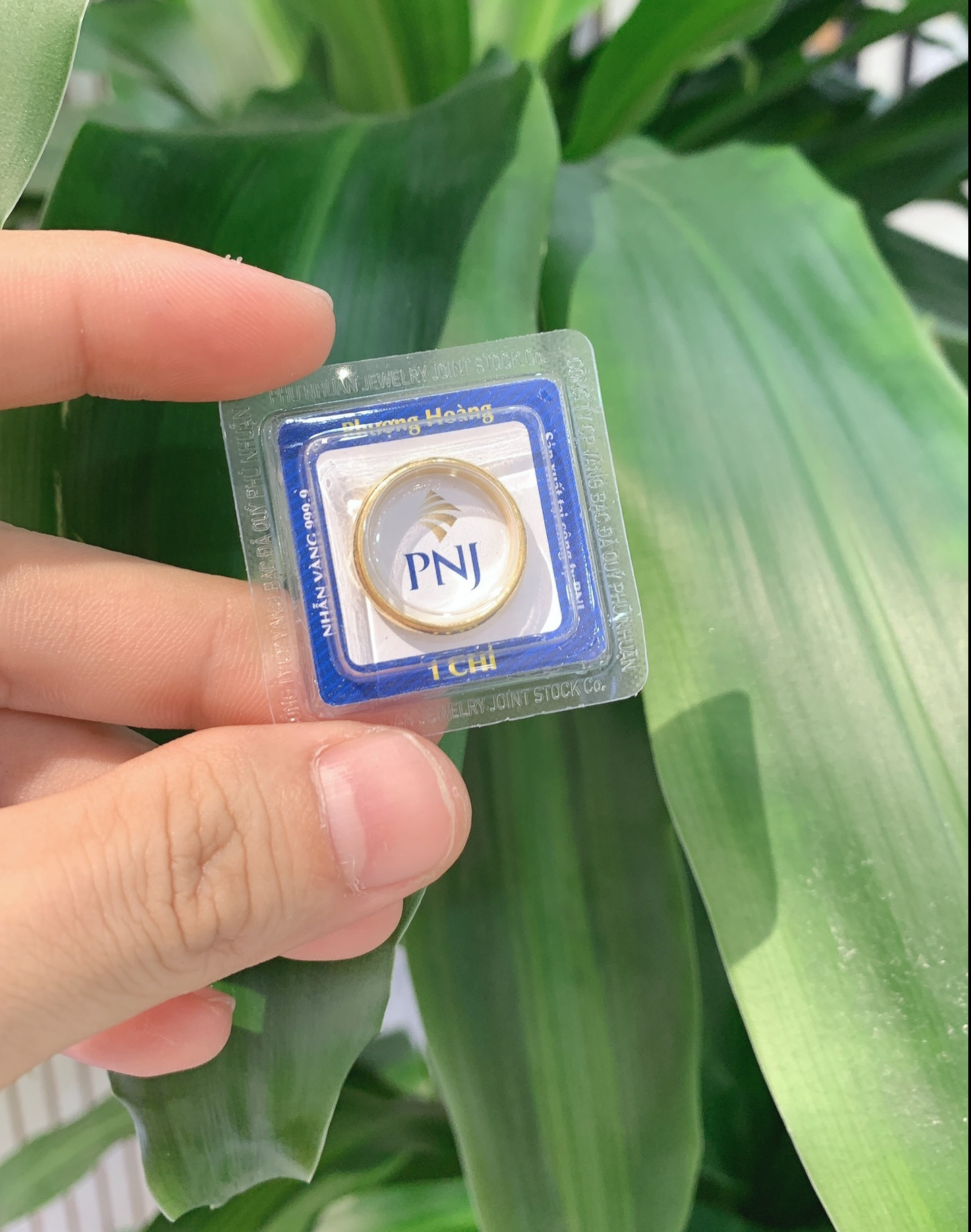 Mua 2 cây vàng từ thời giá vàng hơn 2 triệu/chỉ, cô vợ hỏi 1 câu khiến dân mạng giật mình- Ảnh 2. Mua 2 cây vàng từ thời giá vàng hơn 2 triệu/chỉ, cô vợ hỏi 1 câu khiến dân mạng giật mình- Ảnh 2.