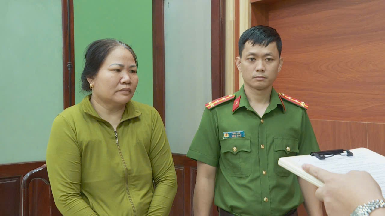 Khởi tố cặp vợ chồng bán hàng chục tấn cà phê bột giả ra thị trường- Ảnh 2. Khởi tố cặp vợ chồng bán hàng chục tấn cà phê bột giả ra thị trường- Ảnh 2.
