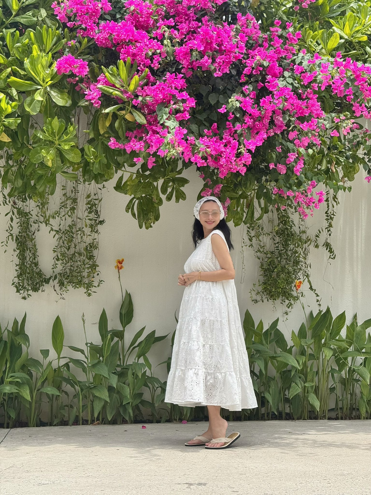 Ngô Thanh Vân mê giày bệt hơn hẳn giày cao gót, thường xuyên diện 3 kiểu giúp phong cách luôn trẻ trung- Ảnh 3. Ngô Thanh Vân mê giày bệt hơn hẳn giày cao gót, thường xuyên diện 3 kiểu giúp phong cách luôn trẻ trung- Ảnh 3.