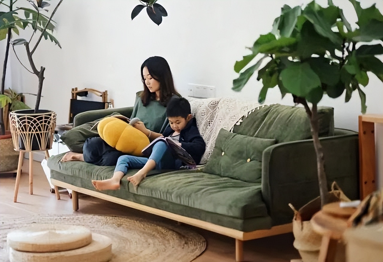Mẹ đơn thân tuổi 50 sống cùng con trong biệt thự 300m²: Mẹ đơn thân tuổi 50 sống cùng con trong biệt thự 300m²:
