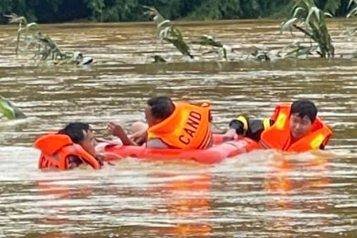 Mưa lớn kéo dài, nhiều nơi ở Lai Châu ngập sâu, sạt lở- Ảnh 1. Mưa lớn kéo dài, nhiều nơi ở Lai Châu ngập sâu, sạt lở- Ảnh 1.
