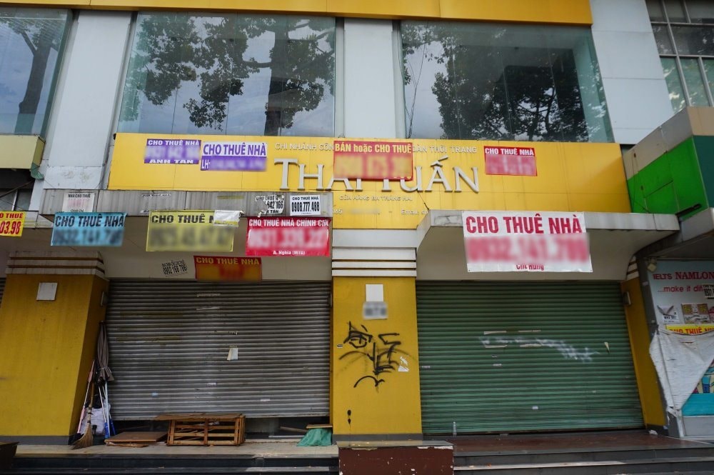 Hàng quán tại Tp.HCM vẫn thi nhau đóng cửa, trả mặt bằng- Ảnh 4.