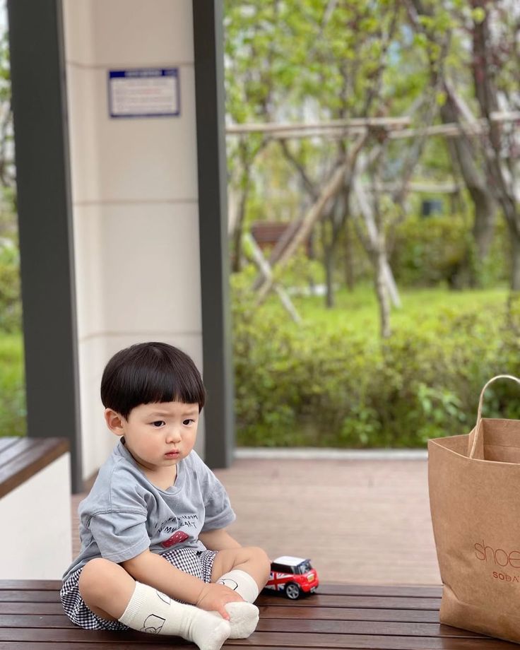 4 SỞ THÍCH của trẻ mà người lớn cho rằng "không ngoan" nhưng lại chứng tỏ bé đang phát triển trí não rất tốt- Ảnh 4. 4 SỞ THÍCH của trẻ mà người lớn cho rằng "không ngoan" nhưng lại chứng tỏ bé đang phát triển trí não rất tốt- Ảnh 4.