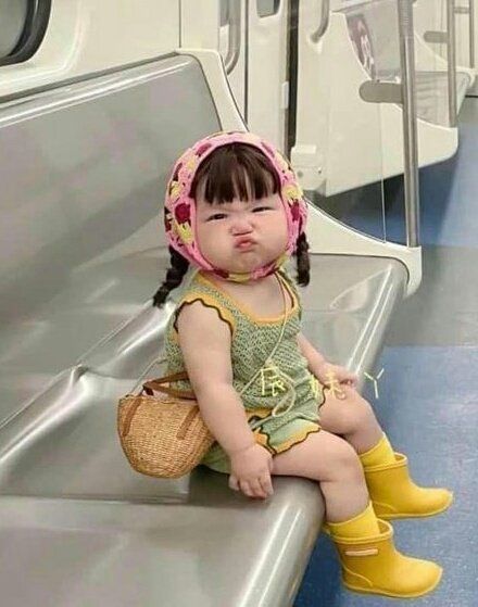 4 SỞ THÍCH của trẻ mà người lớn cho rằng "không ngoan" nhưng lại chứng tỏ bé đang phát triển trí não rất tốt- Ảnh 1. 4 SỞ THÍCH của trẻ mà người lớn cho rằng "không ngoan" nhưng lại chứng tỏ bé đang phát triển trí não rất tốt- Ảnh 1.