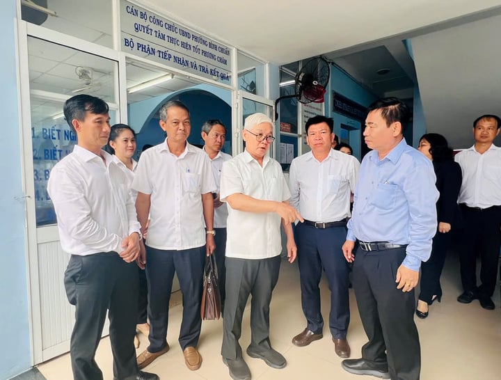 Bình Dương đưa phường xã mới vận hành hôm nay, chuẩn bị trơn tru cho ngày 1/7- Ảnh 1. Bình Dương đưa phường xã mới vận hành hôm nay, chuẩn bị trơn tru cho ngày 1/7- Ảnh 1.
