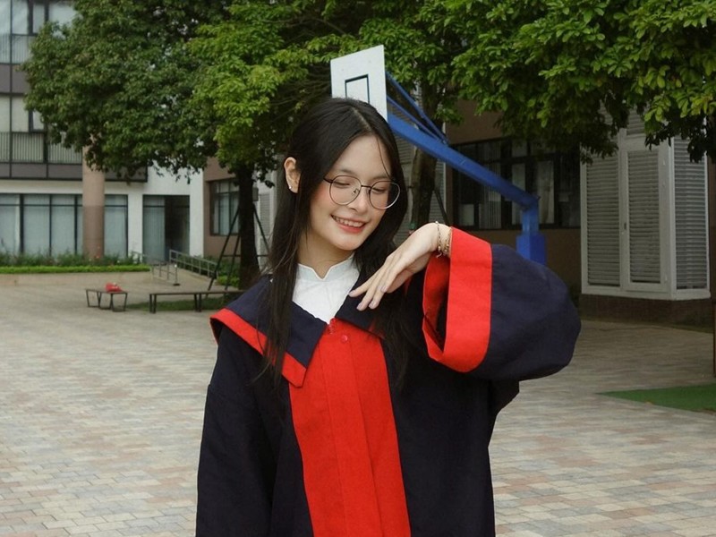 Những Những