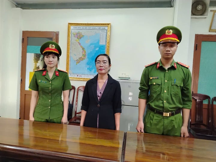 Cơ sở cà phê nổi tiếng ở Phú Yên bán hơn 17 tấn cà phê giả ra thị trường- Ảnh 1.