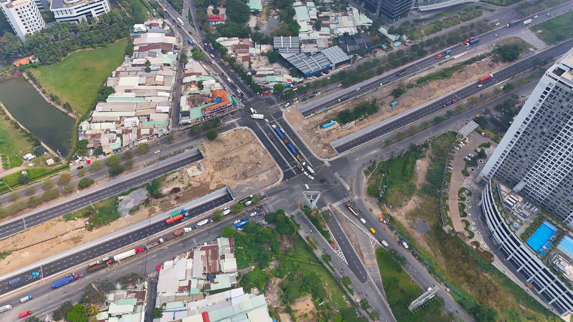Sức “nóng” đất nền lan rộng từ khu Đông sang khu vực phía Nam TP.HCM, giá bắt đầu tăng- Ảnh 3. Sức “nóng” đất nền lan rộng từ khu Đông sang khu vực phía Nam TP.HCM, giá bắt đầu tăng- Ảnh 3.