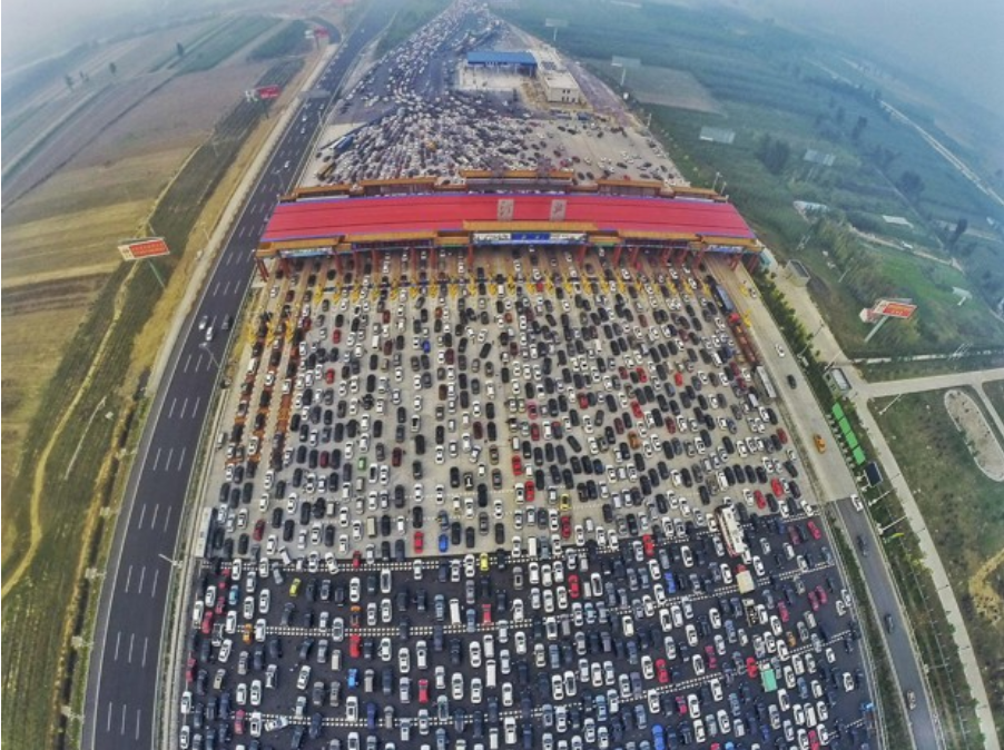 Phát hiện lái xe ăn gian phí cao tốc 191 lần trong suốt 1 năm: Tòa phán "đưa biển số vào danh sách đen"- Ảnh 1. Phát hiện lái xe ăn gian phí cao tốc 191 lần trong suốt 1 năm: Tòa phán "đưa biển số vào danh sách đen"- Ảnh 1.