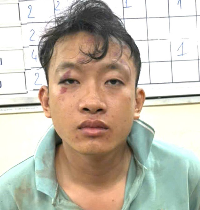 Khởi tố Nguyễn Minh Phúc- đối tượng sát hại chủ tiệm tạp hóa, cướp tài sản- Ảnh 1. Khởi tố Nguyễn Minh Phúc- đối tượng sát hại chủ tiệm tạp hóa, cướp tài sản- Ảnh 1.