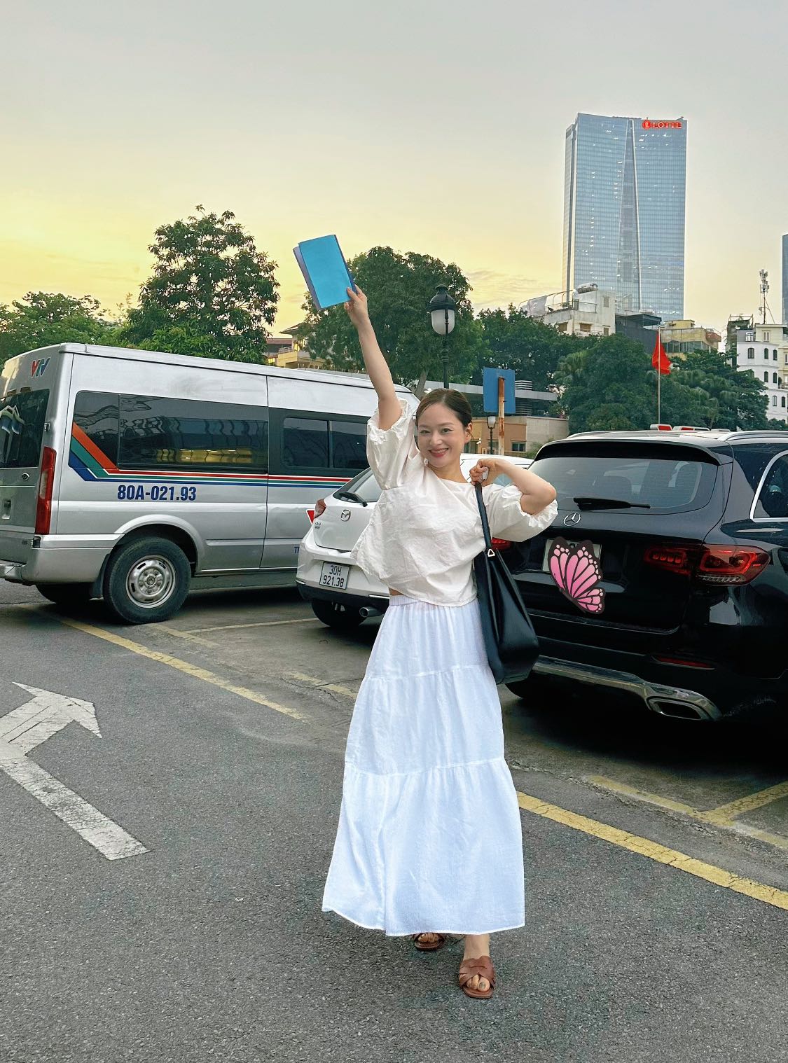 Mỹ nhân Vbiz nói được 4 thứ tiếng cực đỉnh, nhan sắc bất biến với thời gian- Ảnh 5. Mỹ nhân Vbiz nói được 4 thứ tiếng cực đỉnh, nhan sắc bất biến với thời gian- Ảnh 5.