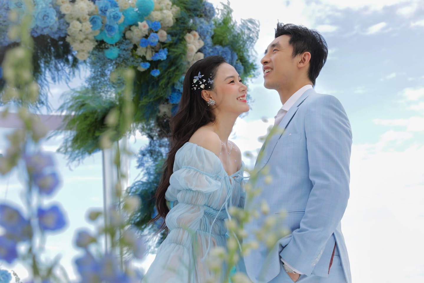 Midu lần đầu hé lộ sóng gió ập tới sau 1 năm kết hôn với thiếu gia Minh Đạt- Ảnh 1. Midu lần đầu hé lộ sóng gió ập tới sau 1 năm kết hôn với thiếu gia Minh Đạt- Ảnh 1.