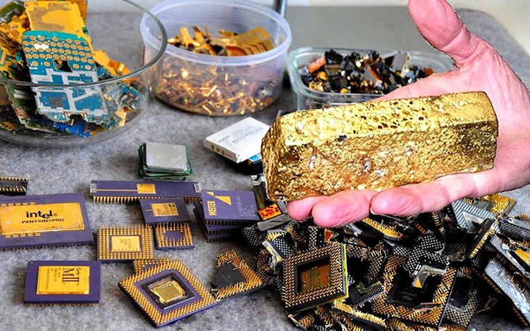 Đây là tài liệu hướng dẫn chiết tách vàng từ điện thoại di động và máy tính cũ, ít độc hại vì chỉ dùng muối và nước tẩy bể bơi, nhưng bạn phải trả hơn 800.000 VNĐ thì mới đọc được nó- Ảnh 1.