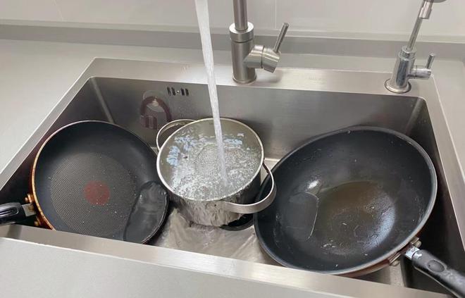 40 tuổi mới nhận ra nhà có 4 thứ phải mua size lớn: Tiền đội lên nhưng dùng xứng đáng!- Ảnh 2.