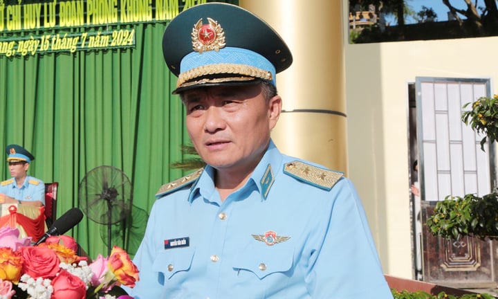 Trung tướng Nguyễn Văn Hiền giữ chức Thứ trưởng Bộ Quốc phòng- Ảnh 1. Trung tướng Nguyễn Văn Hiền giữ chức Thứ trưởng Bộ Quốc phòng- Ảnh 1.