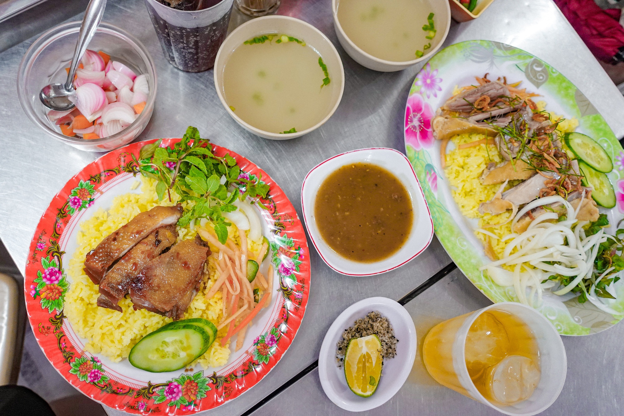 Hàng cơm gà Hàng cơm gà