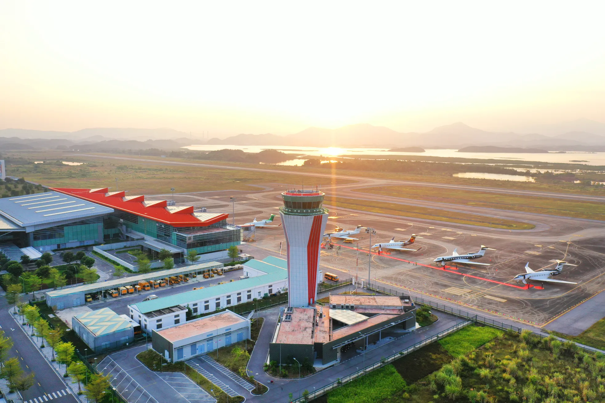 Đặc khu Vân Đồn nhìn từ trên cao- Ảnh 15. Đặc khu Vân Đồn nhìn từ trên cao- Ảnh 15.