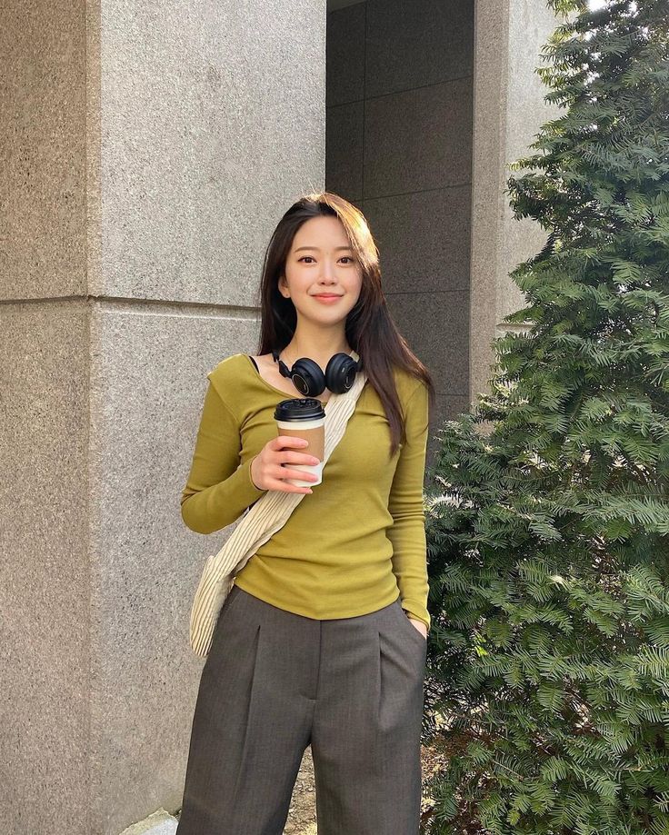 Tôi chọn tiêu dùng chậm: Mua ít nhưng đúng – sống nhẹ mà không thiếu gì- Ảnh 3. Tôi chọn tiêu dùng chậm: Mua ít nhưng đúng – sống nhẹ mà không thiếu gì- Ảnh 3.