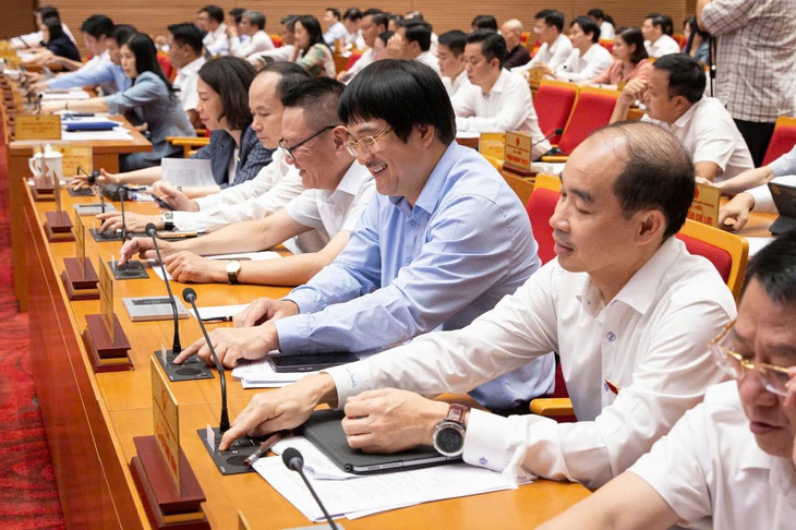 Hà Nội: 4 nhóm đối tượng được hỗ trợ 100% tiền đóng bảo hiểm y tế- Ảnh 1. Hà Nội: 4 nhóm đối tượng được hỗ trợ 100% tiền đóng bảo hiểm y tế- Ảnh 1.