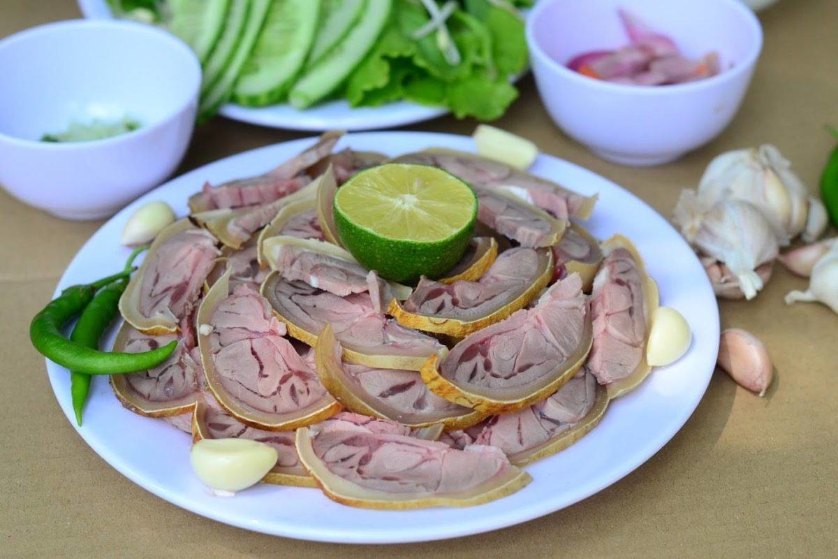 Không chỉ có biển xanh-cát trắng-nắng vàng, đến Đà Nẵng mà chưa ăn 3 món đặc sản này thì cần phải quay lại ngay thôi!- Ảnh 11. Không chỉ có biển xanh-cát trắng-nắng vàng, đến Đà Nẵng mà chưa ăn 3 món đặc sản này thì cần phải quay lại ngay thôi!- Ảnh 11.