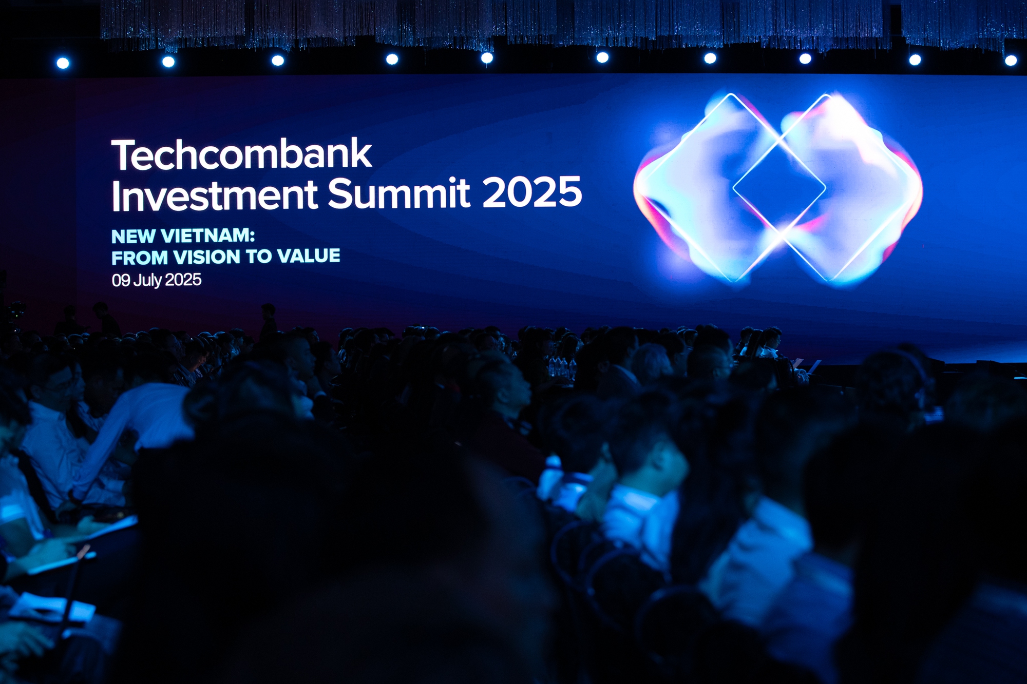 Techcombank Investment Summit 2025: “Việt Nam mới: Tầm nhìn kiến tạo giá trị”- Ảnh 1. Techcombank Investment Summit 2025: “Việt Nam mới: Tầm nhìn kiến tạo giá trị”- Ảnh 1.