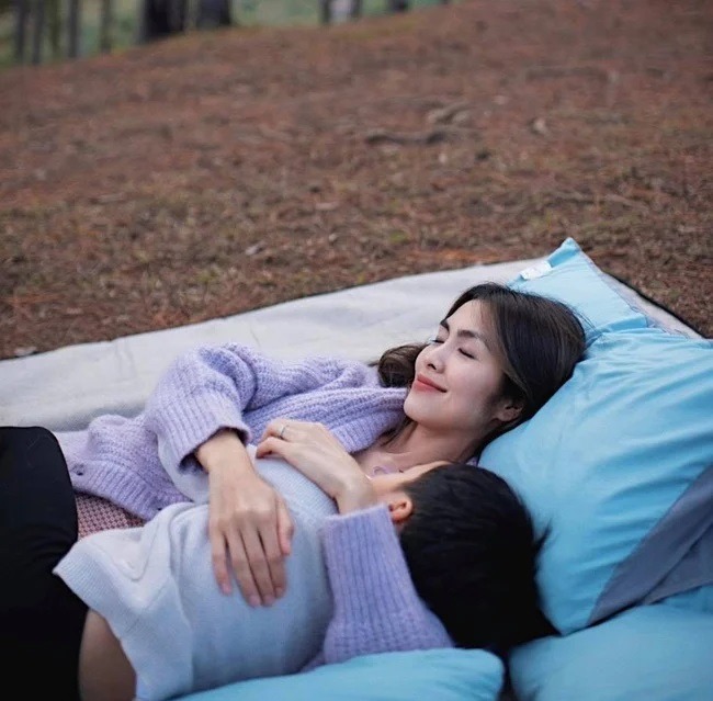 Tình cờ chia sẻ đoạn video "cậu cả" học piano, Tăng Thanh Hà hé lộ cách rèn luyện "người thừa kế" chuẩn phong cách hào môn- Ảnh 1. Tình cờ chia sẻ đoạn video "cậu cả" học piano, Tăng Thanh Hà hé lộ cách rèn luyện "người thừa kế" chuẩn phong cách hào môn- Ảnh 1.
