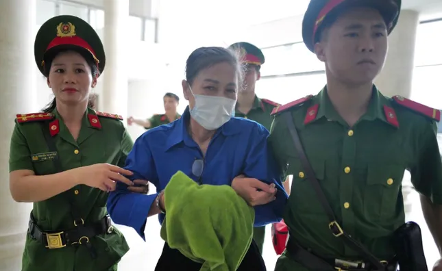 Nhìn lại những diễn biến đáng chú ý tại phiên xét xử vụ Tập đoàn Phúc Sơn trước ngày tòa tuyên án- Ảnh 2. Nhìn lại những diễn biến đáng chú ý tại phiên xét xử vụ Tập đoàn Phúc Sơn trước ngày tòa tuyên án- Ảnh 2.