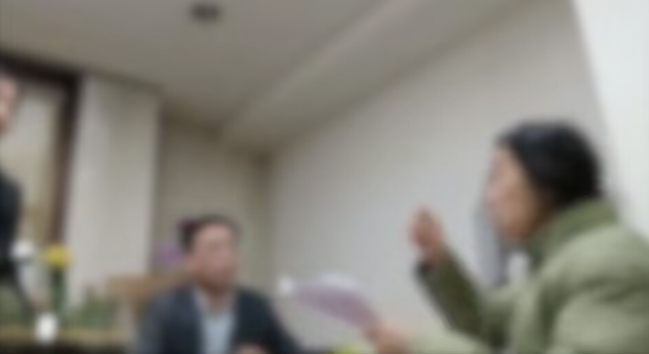 Người phụ nữ tất toán sổ tiết kiệm hơn 1 tỷ đồng sau 20 năm, ngân hàng thông báo: ‘Không có bất kỳ thông tin nào liên quan đến sổ này’- Ảnh 3. Người phụ nữ tất toán sổ tiết kiệm hơn 1 tỷ đồng sau 20 năm, ngân hàng thông báo: ‘Không có bất kỳ thông tin nào liên quan đến sổ này’- Ảnh 3.