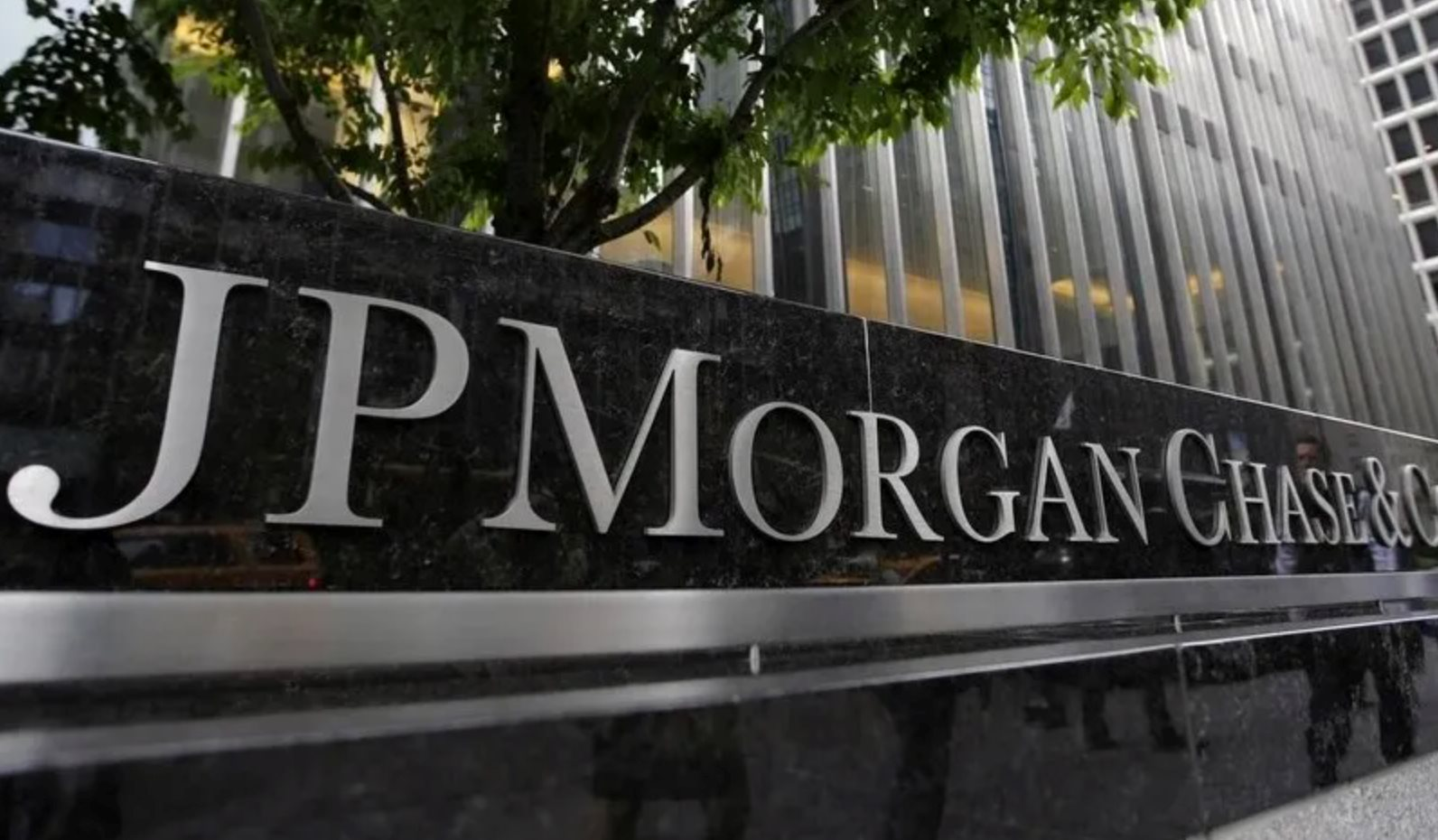 JP Morgan khuyến nghị mua cổ phiếu Việt Nam- Ảnh 1. JP Morgan khuyến nghị mua cổ phiếu Việt Nam- Ảnh 1.