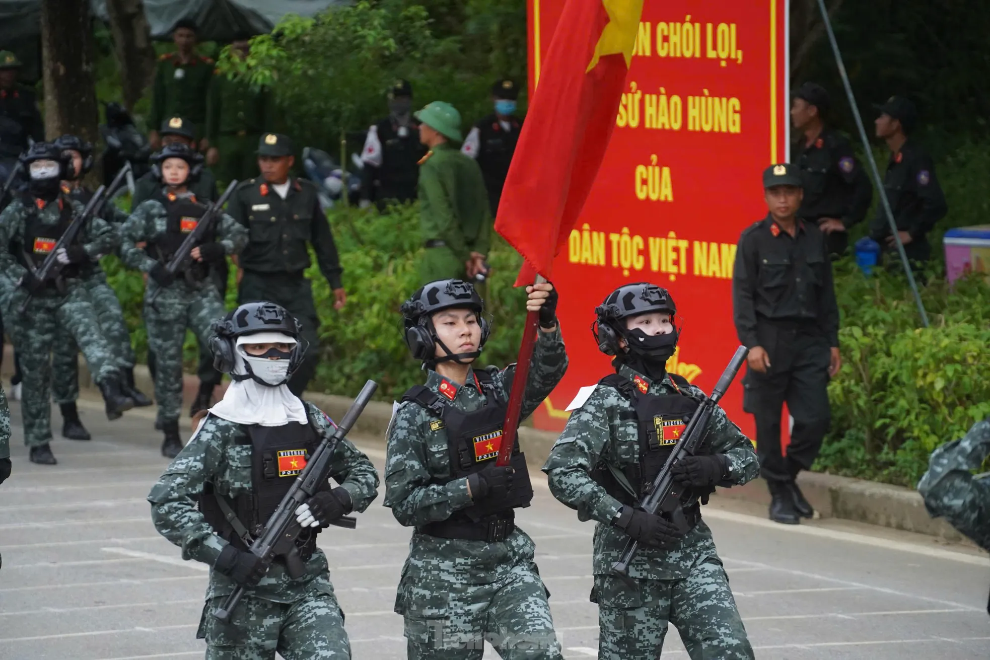 'Hoa thép' nở trên thao trường- Ảnh 6. 'Hoa thép' nở trên thao trường- Ảnh 6.