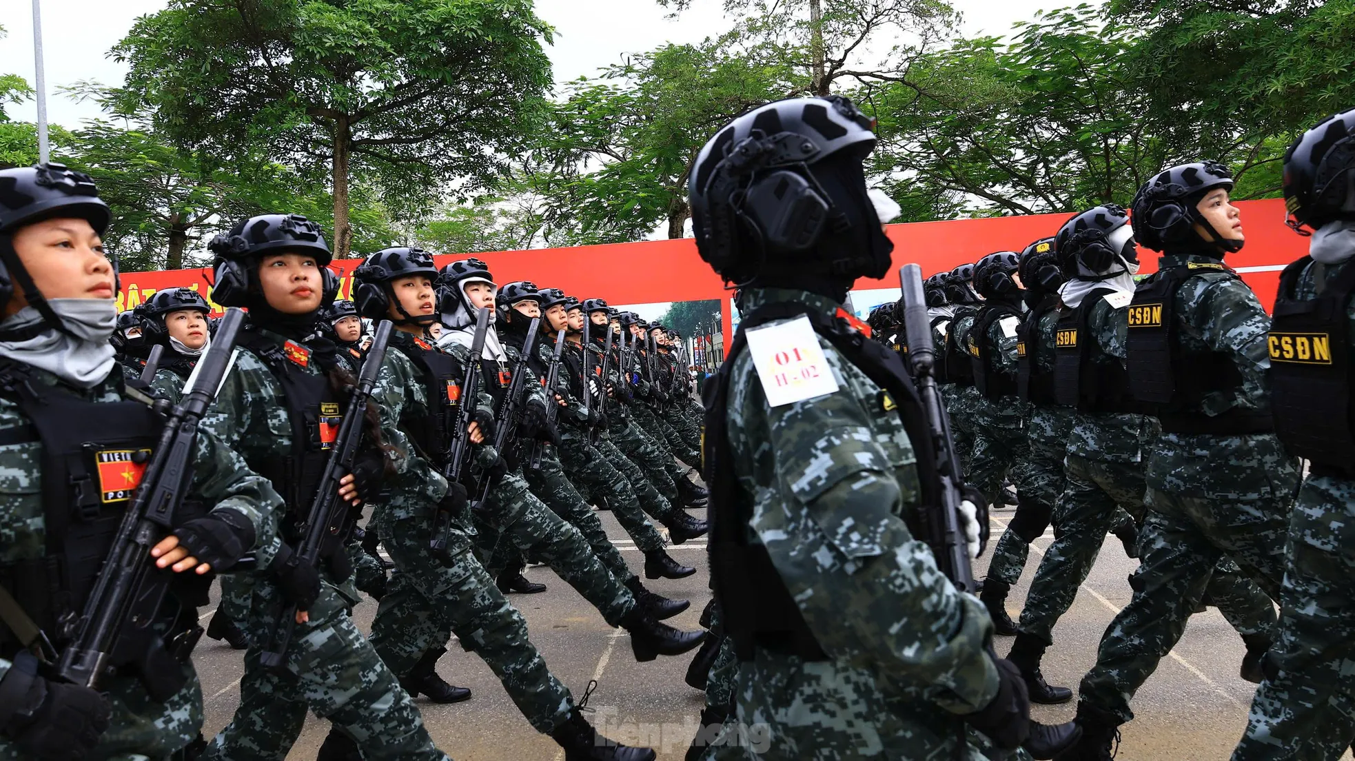 'Hoa thép' nở trên thao trường- Ảnh 4. 'Hoa thép' nở trên thao trường- Ảnh 4.
