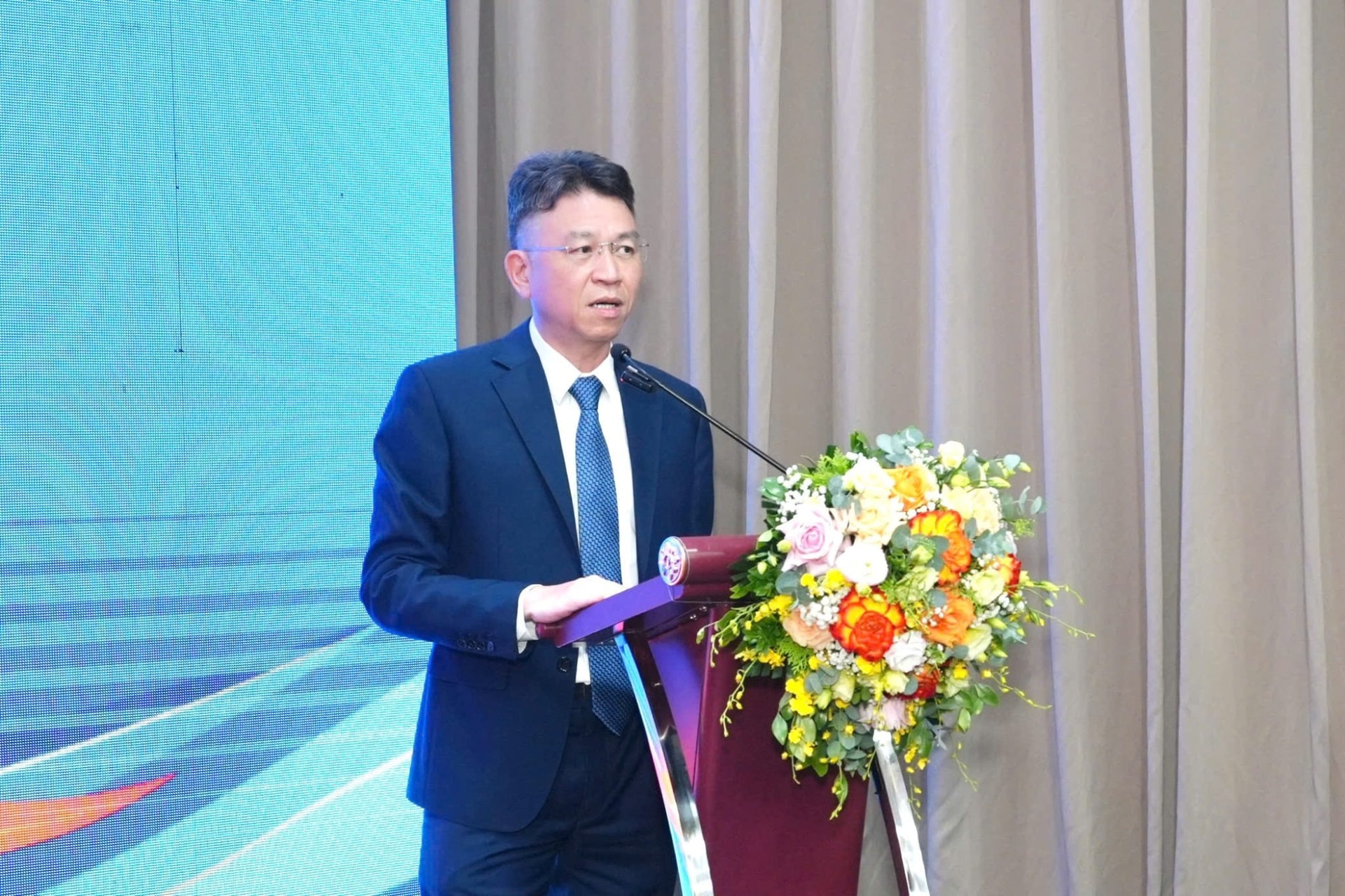 Doanh nghiệp cảng biển lớn nhất Việt Nam chuyển giao “tay chèo” giữa Chủ tịch và Tổng Giám đốc- Ảnh 3.