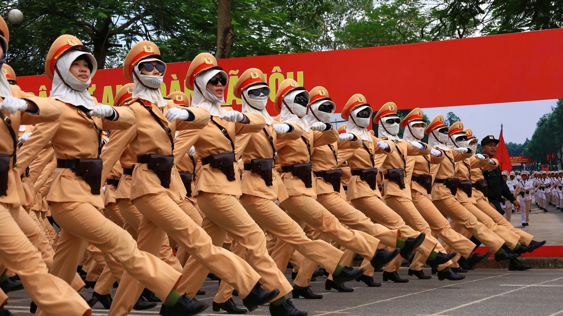 'Hoa thép' nở trên thao trường- Ảnh 9. 'Hoa thép' nở trên thao trường- Ảnh 9.