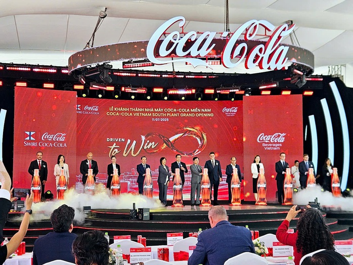Coca-Cola xây thêm nhà máy quy mô lớn nhất tại Việt Nam- Ảnh 1. Coca-Cola xây thêm nhà máy quy mô lớn nhất tại Việt Nam- Ảnh 1.
