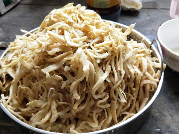 Củ cải “biến dạng” mà siêu năng suất, xưa là rau cứu đói, nay giúp “hái ra tiền”- Ảnh 4. Củ cải “biến dạng” mà siêu năng suất, xưa là rau cứu đói, nay giúp “hái ra tiền”- Ảnh 4.