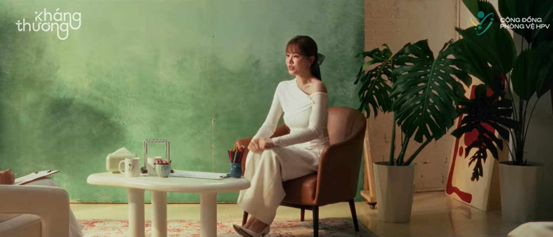 Hari Won: “Tôi sống rất ngoan, không ăn chơi gì hết, tại sao mình bị bệnh này?”- Ảnh 2.