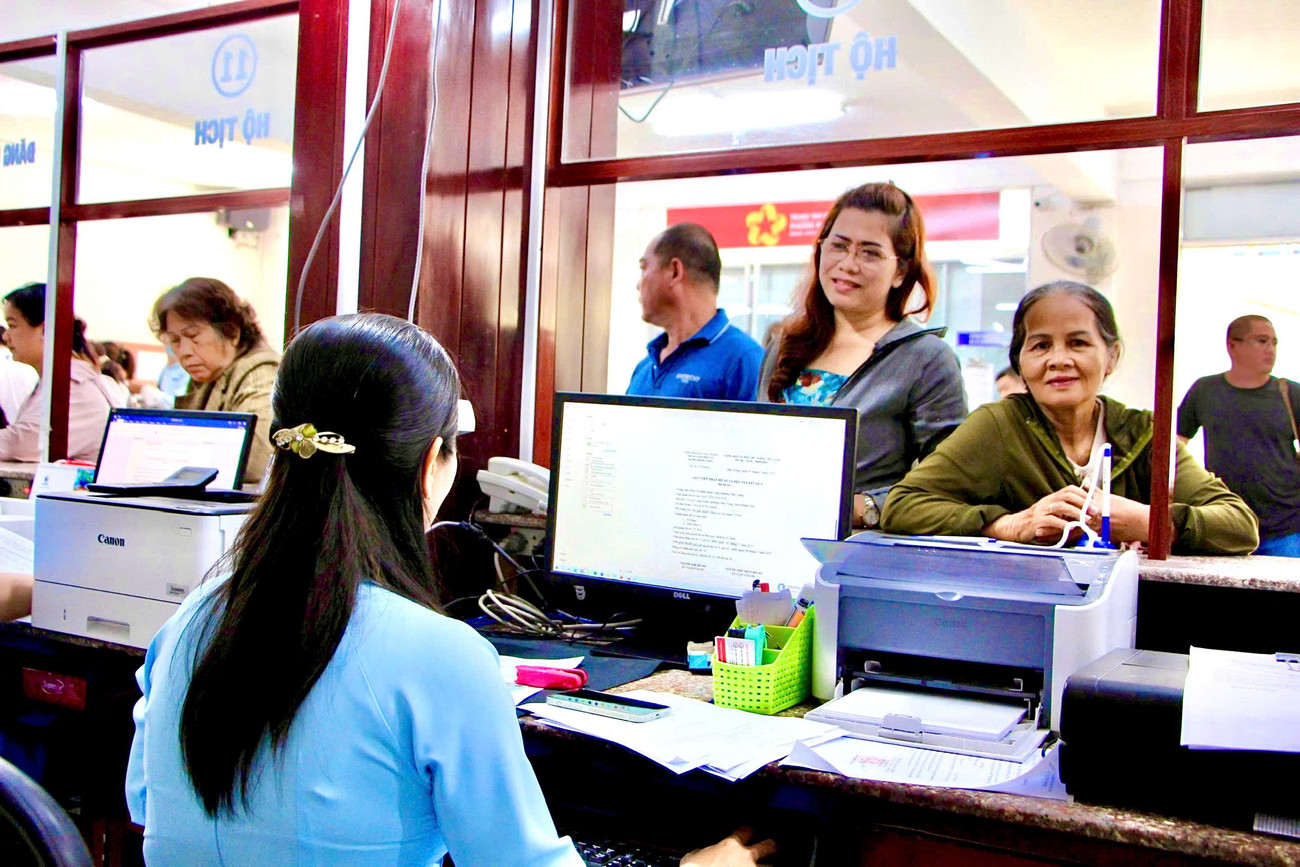 Khánh Hòa lập 3 tổ công tác đặc biệt gỡ vướng cho doanh nghiệp, tăng tốc giải ngân- Ảnh 1. Khánh Hòa lập 3 tổ công tác đặc biệt gỡ vướng cho doanh nghiệp, tăng tốc giải ngân- Ảnh 1.