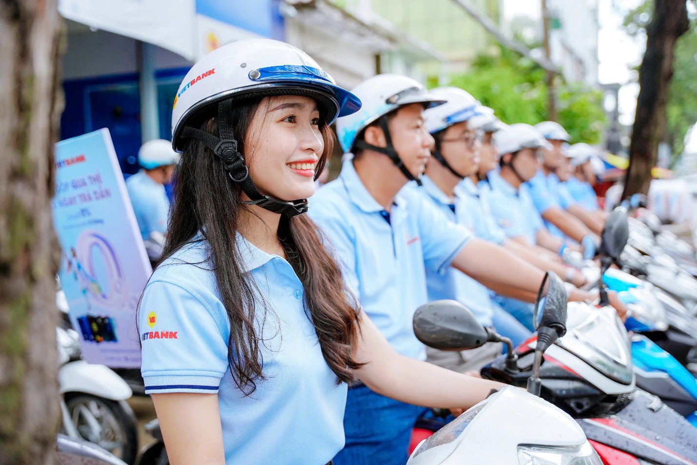 Chào tháng 7, Vietbank khu vực Cần Thơ mang giải pháp tài chính đến mọi nhà- Ảnh 1. Chào tháng 7, Vietbank khu vực Cần Thơ mang giải pháp tài chính đến mọi nhà- Ảnh 1.