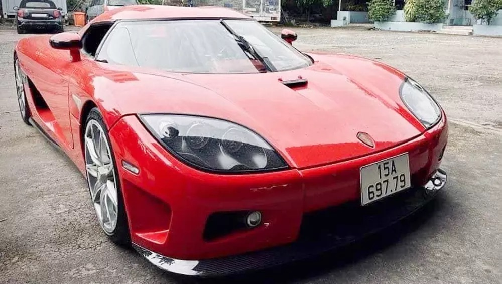 Koenigsegg CCX độc nhất Việt Nam bất ngờ xuất nam tiến, CĐM đồng loạt gọi tên một người- Ảnh 6. Koenigsegg CCX độc nhất Việt Nam bất ngờ xuất nam tiến, CĐM đồng loạt gọi tên một người- Ảnh 6.