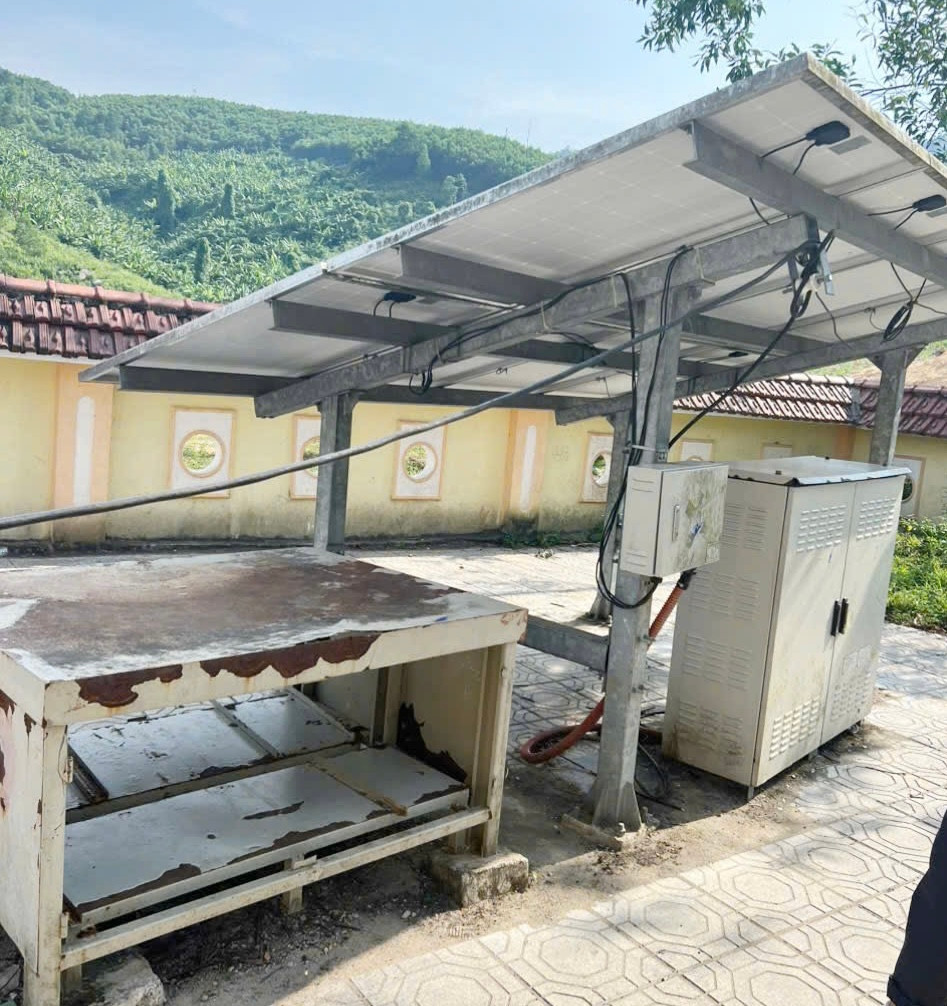 Dự án điện mặt trời 14 triệu USD thành phế liệu: Hàng loạt sai phạm nghiêm trọng, khó khắc phục- Ảnh 2. Dự án điện mặt trời 14 triệu USD thành phế liệu: Hàng loạt sai phạm nghiêm trọng, khó khắc phục- Ảnh 2.
